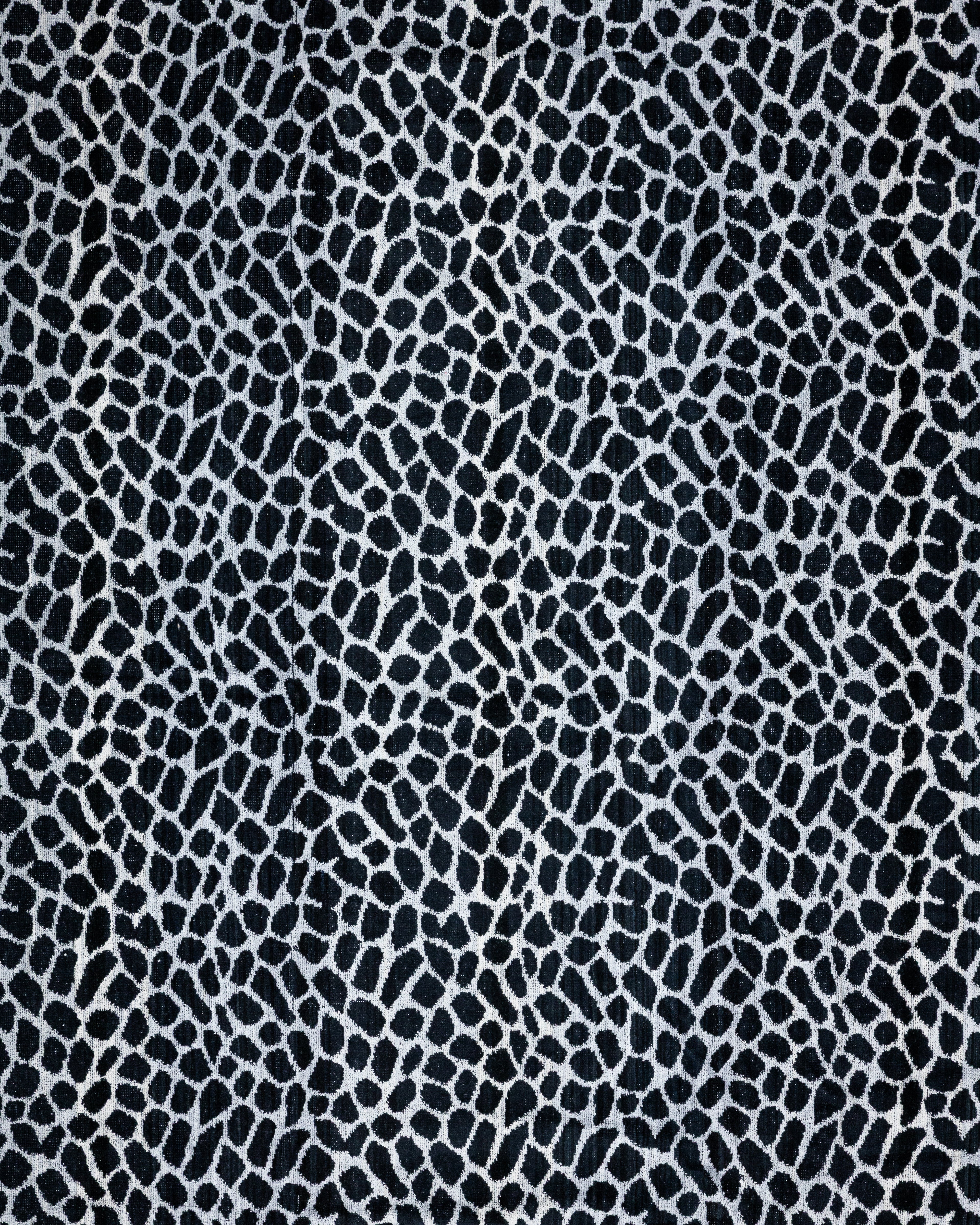 AFRIKA szürke leopárd strandtörölköző 165x90 cm – olasz leopárd mintás design, 100% pamut, ÖKO-TEX