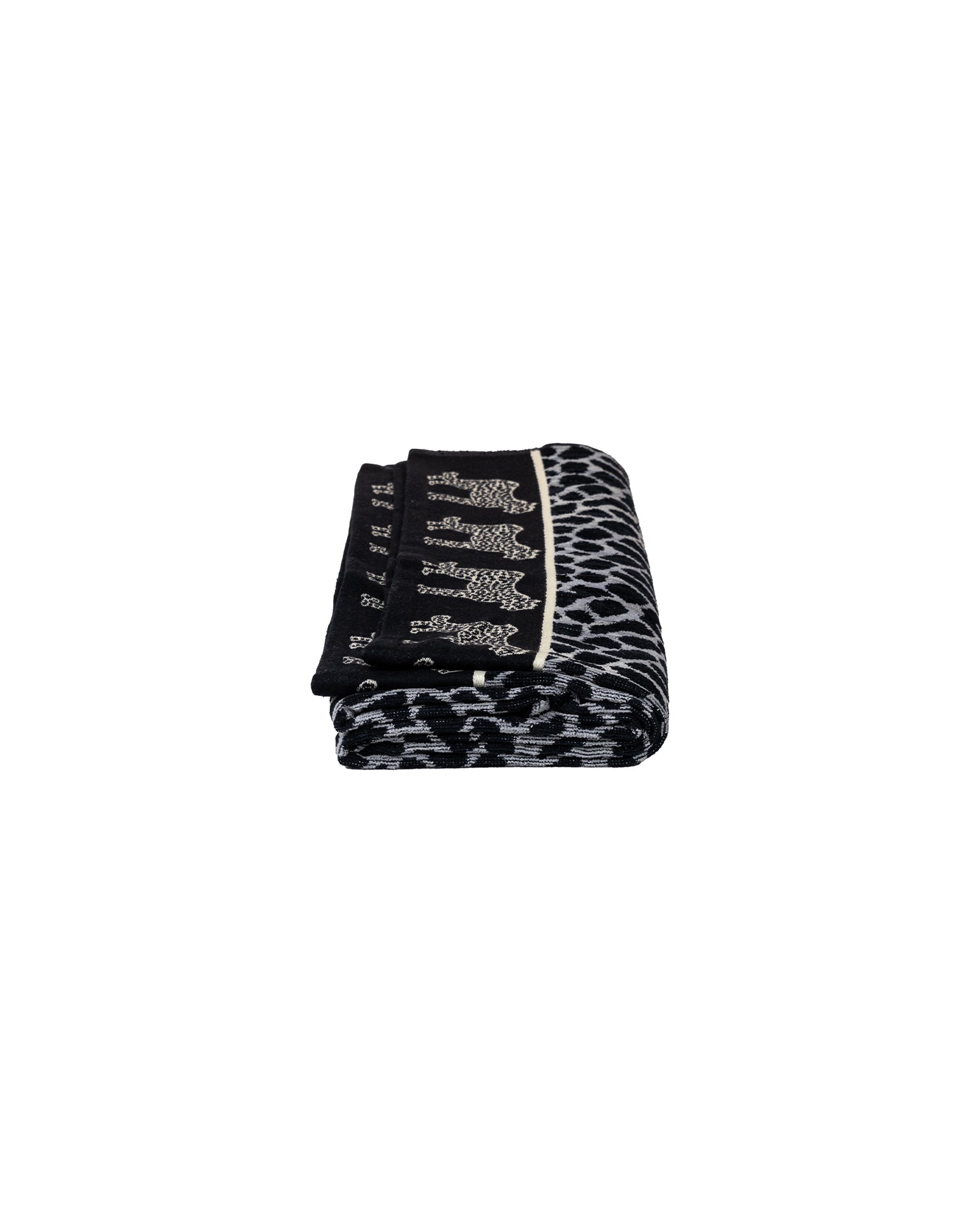 AFRIKA szürke leopárd strandtörölköző összehajtva – 165x90 cm pamut, ÖKO-TEX