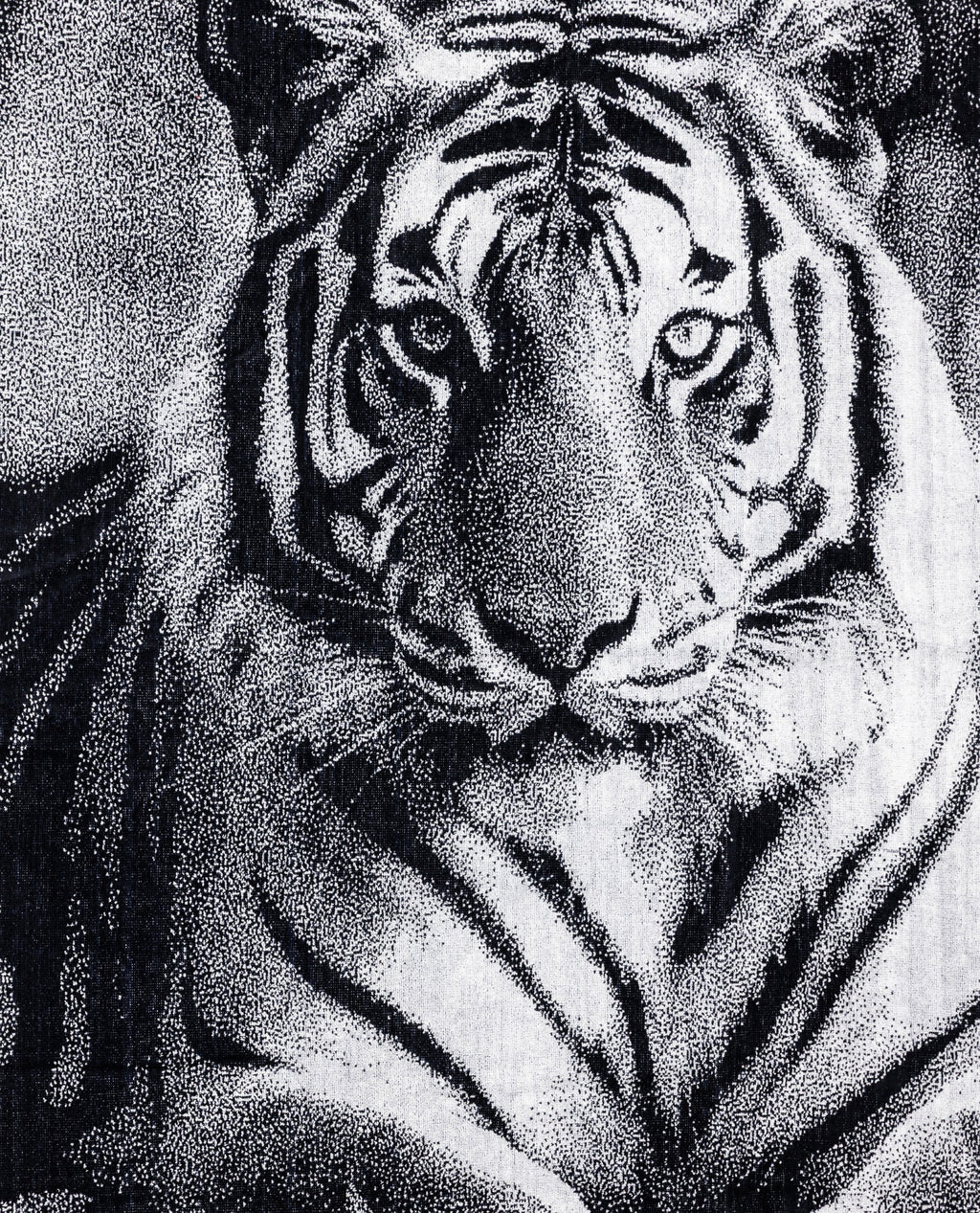 ANIMAL Tigris strandtörölköző felülnézetből – 165x90 cm XXL pamut
