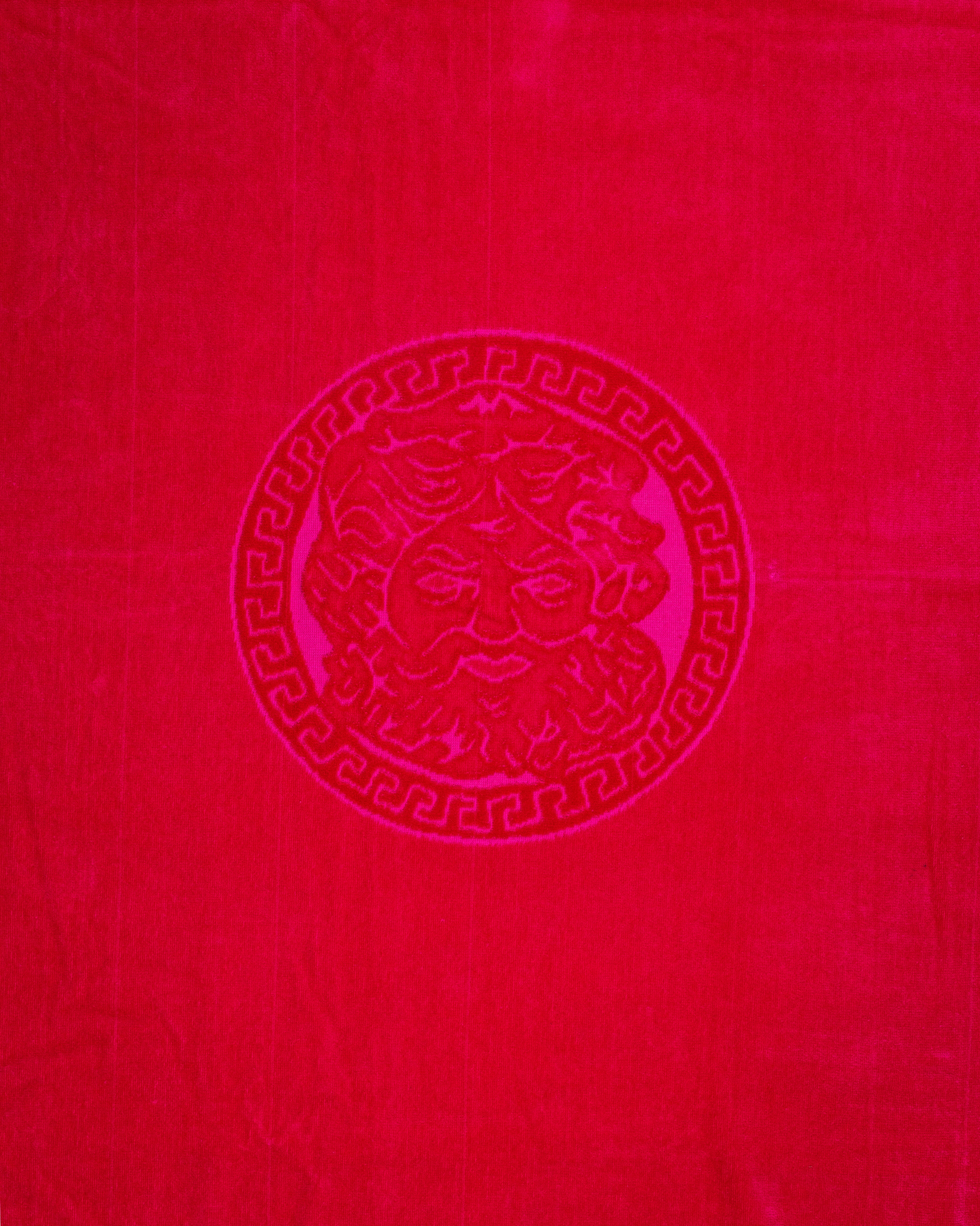 POSEIDON magenta strandtörölköző felülnézetből – 165x90 cm XXL pamut
